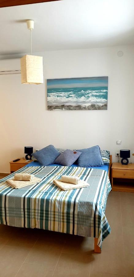Apartments And Room Vela Senj  Exterior foto